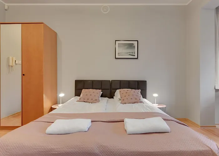 Zacisze Centrum By Grand דירה